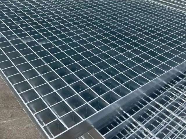 Plug-in Steel Grating