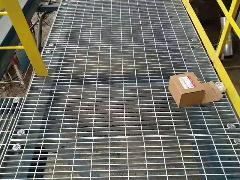 Steel Grille Ceiling