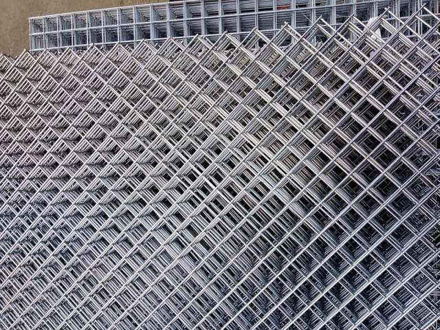  Architectural Mesh